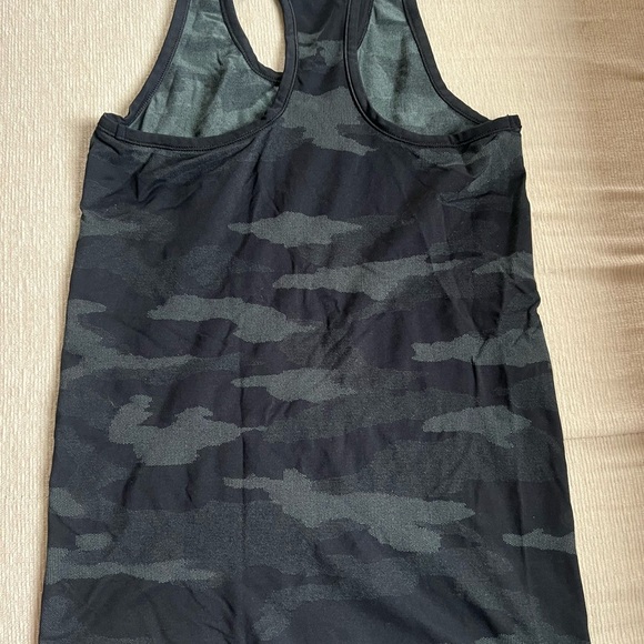 Black Camouflage Athleta Tank Top - Picture 3 of 5